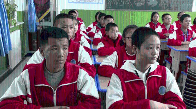 被爷爷奶奶带大的女孩有哪些性格缺陷？游戏画面