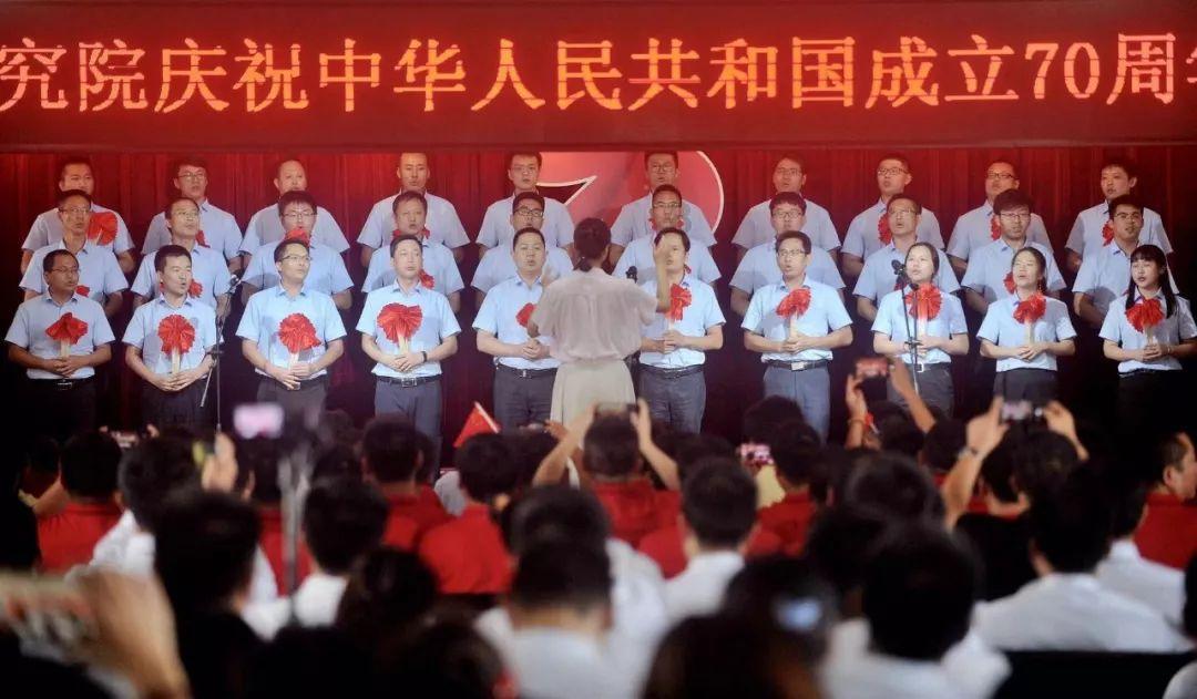 她相貌出众有陕北一枝花的美称,27岁与林帅离婚,十年后遇到真爱