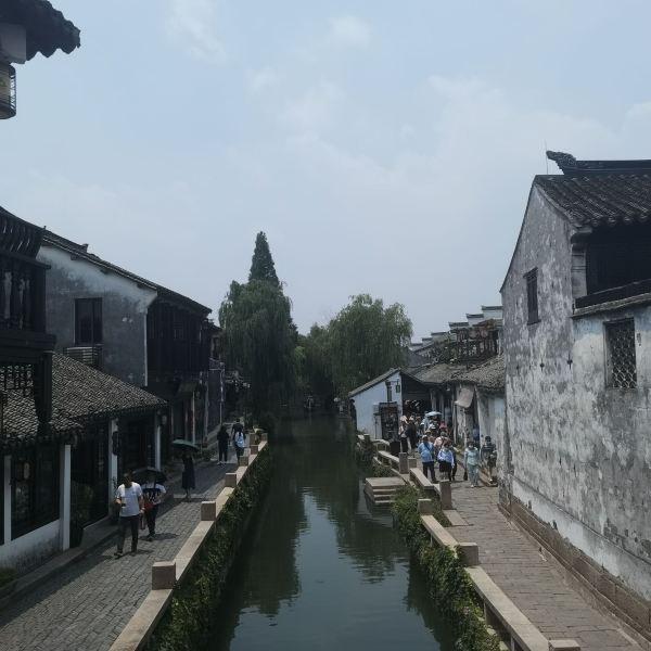 逃离违建房屋8